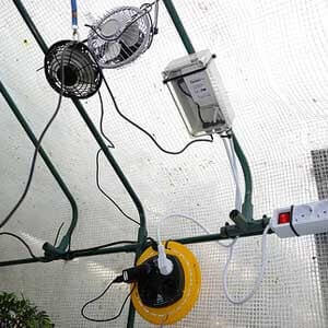 How to keep a Greenhouse cool in the desert or Hot Summer?